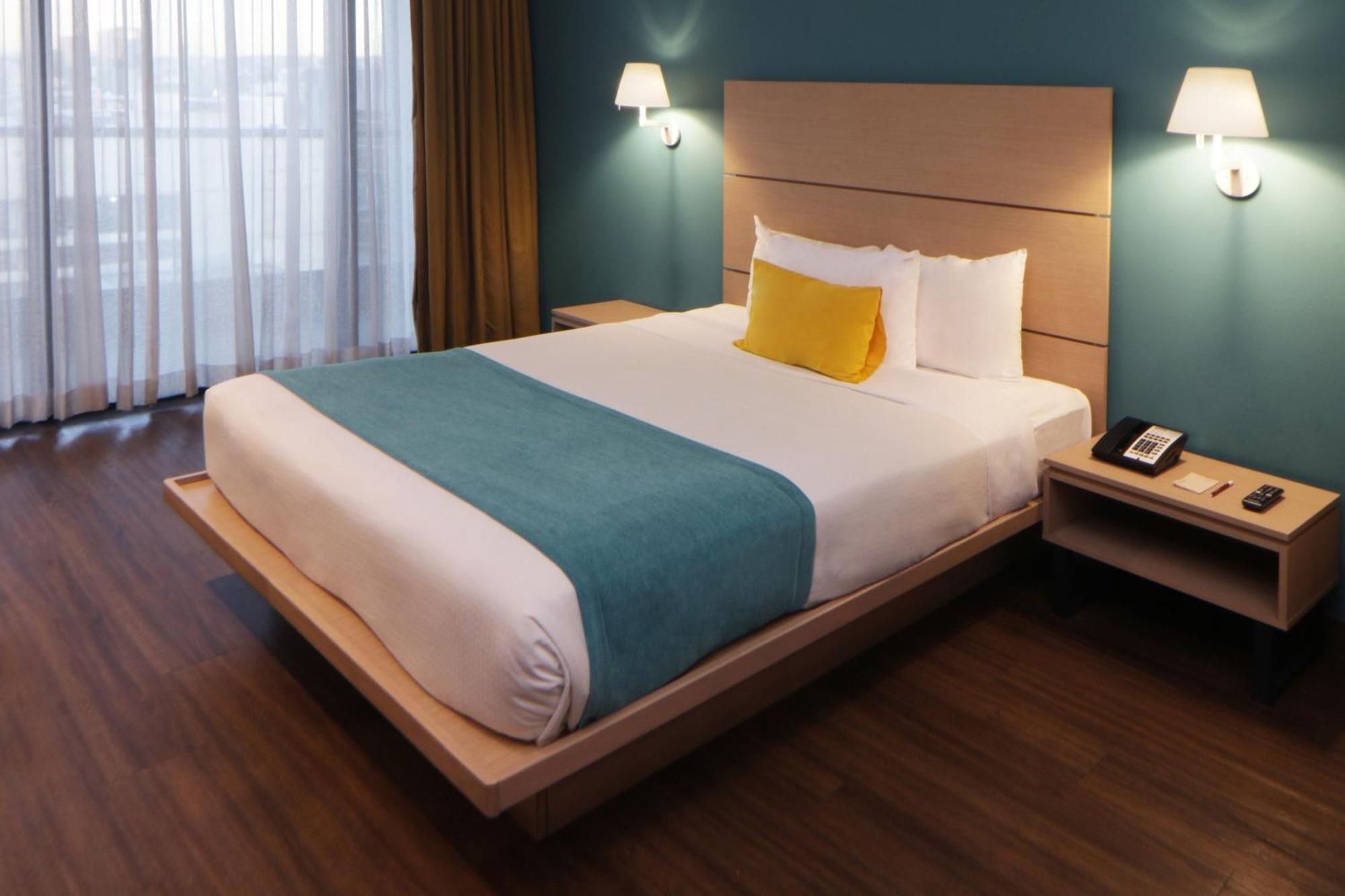 City Express Suites By Marriott Tijuana Rio Eksteriør billede