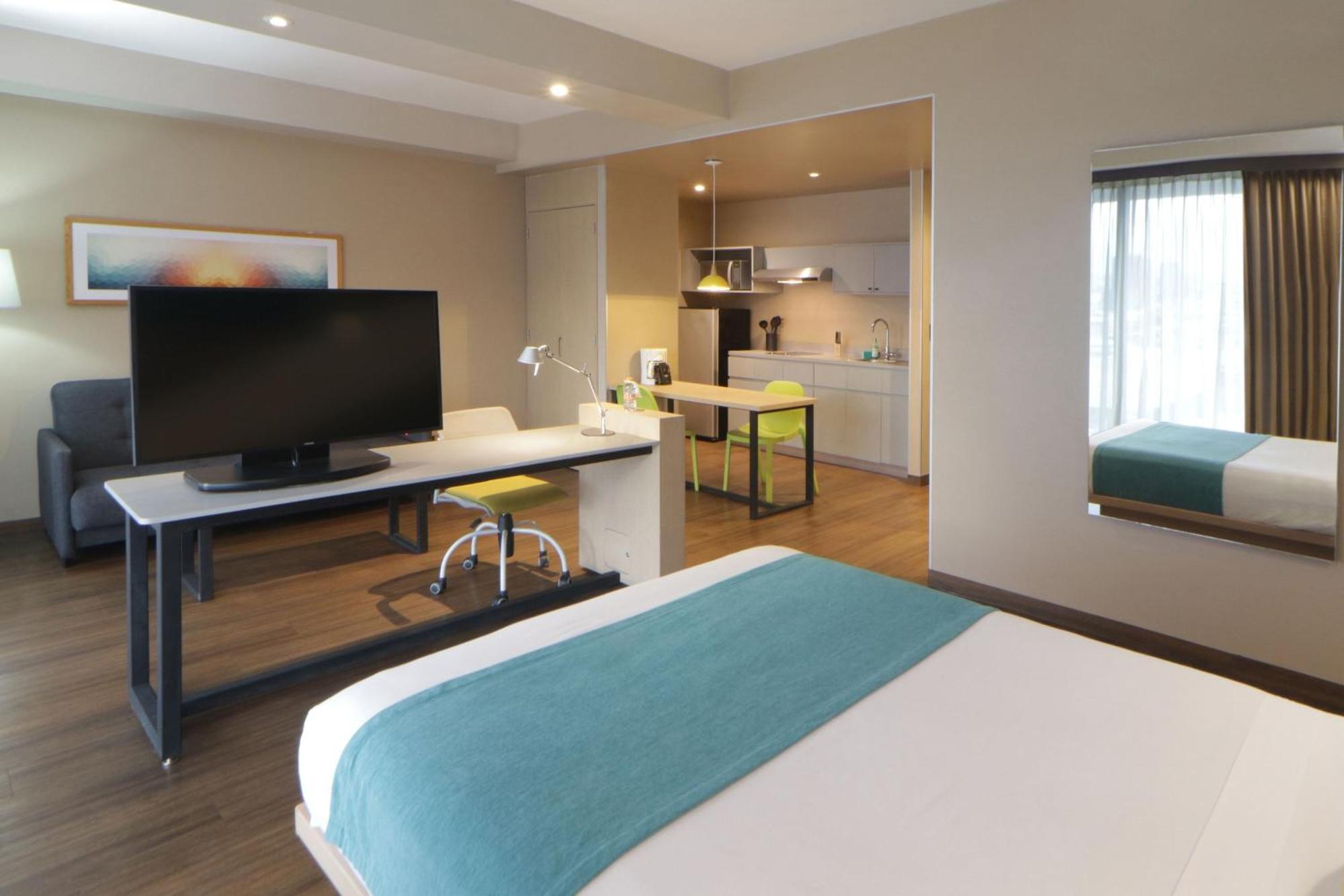 City Express Suites By Marriott Tijuana Rio Eksteriør billede