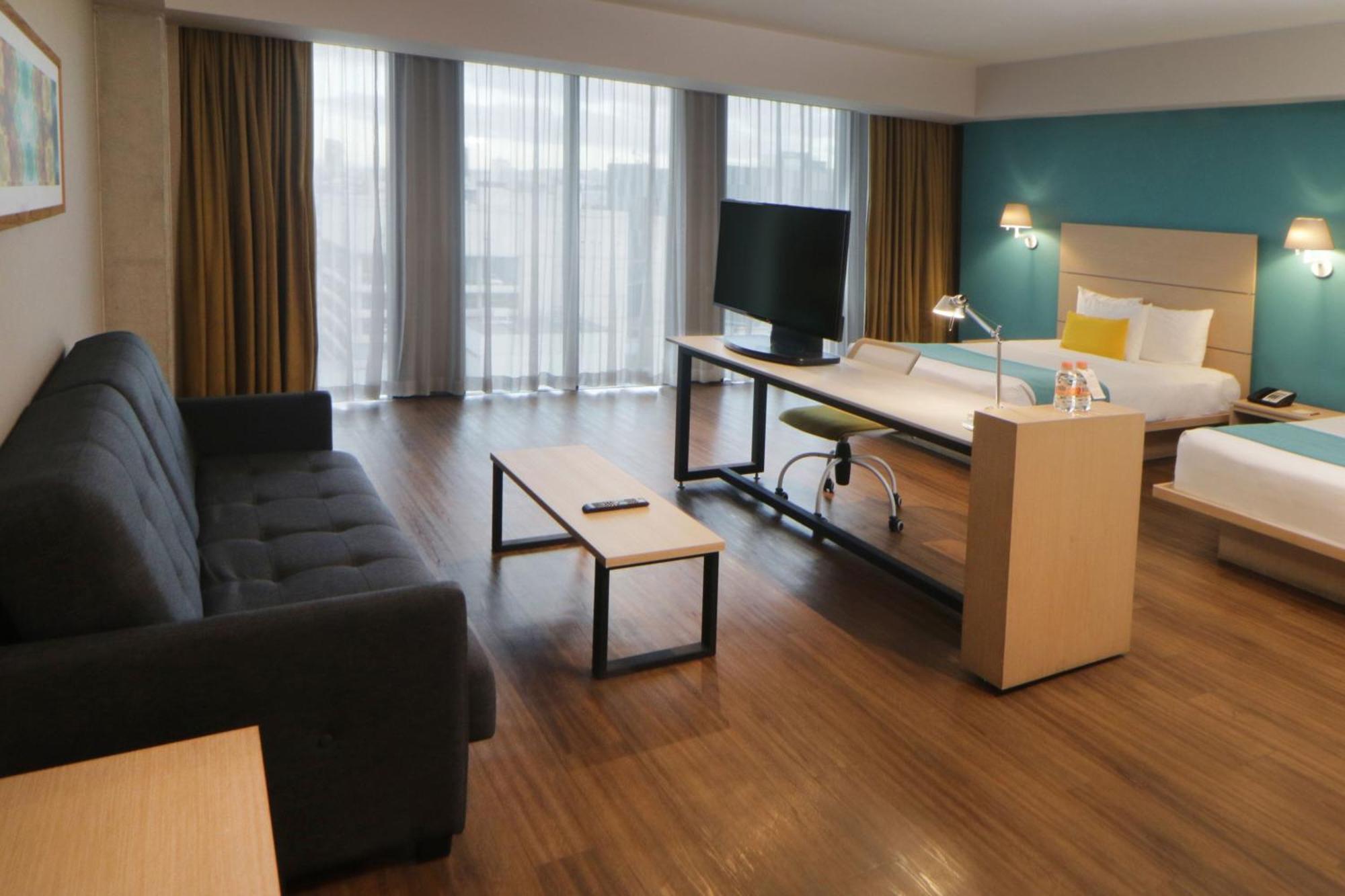 City Express Suites By Marriott Tijuana Rio Eksteriør billede
