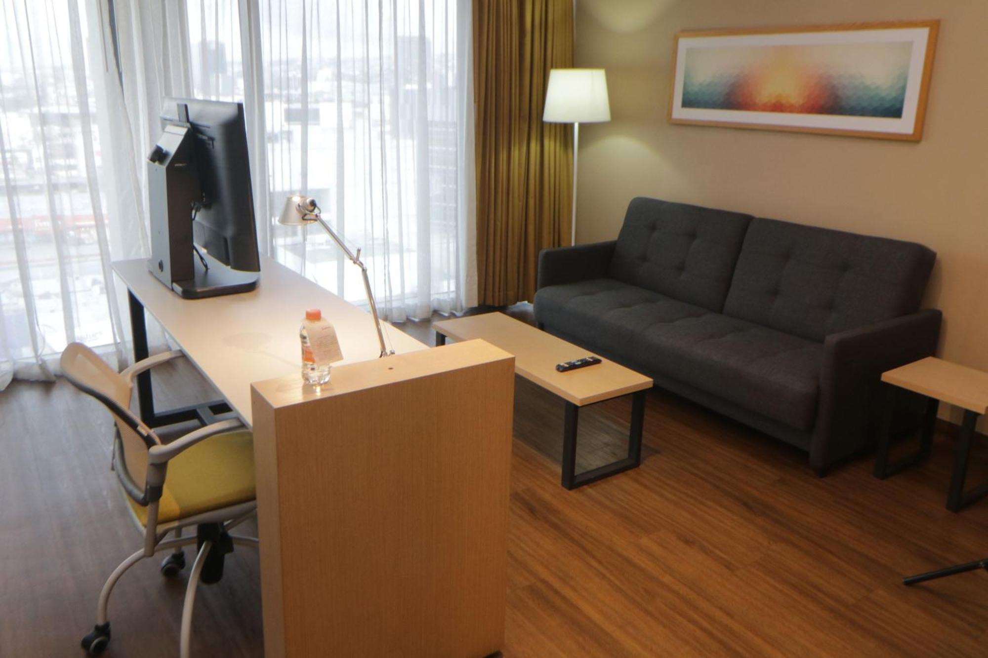 City Express Suites By Marriott Tijuana Rio Eksteriør billede