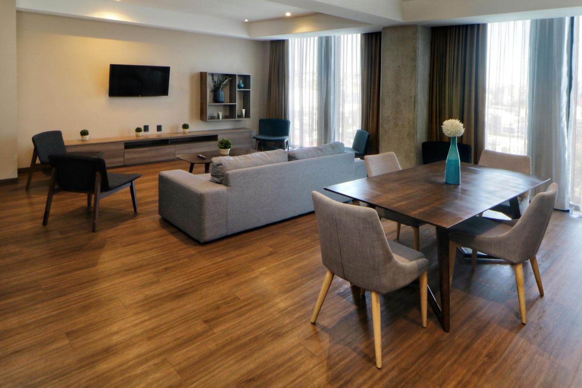 City Express Suites By Marriott Tijuana Rio Eksteriør billede