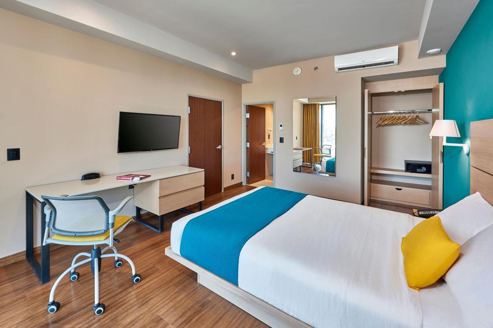 City Express Suites By Marriott Tijuana Rio Eksteriør billede