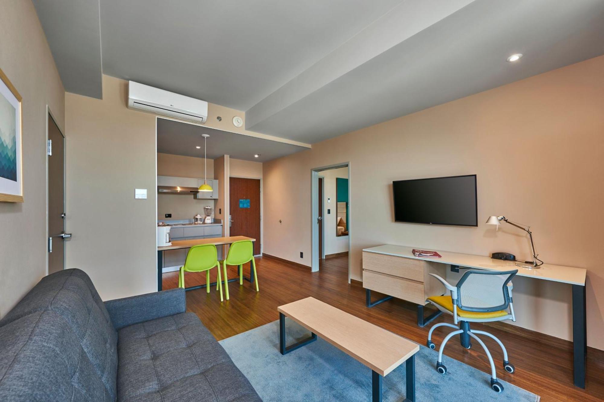 City Express Suites By Marriott Tijuana Rio Eksteriør billede